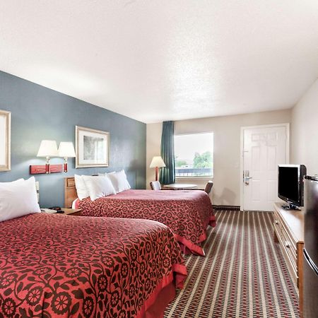 Days Inn By Wyndham Nashville N Opryland/Grand Ole Opry Dış mekan fotoğraf