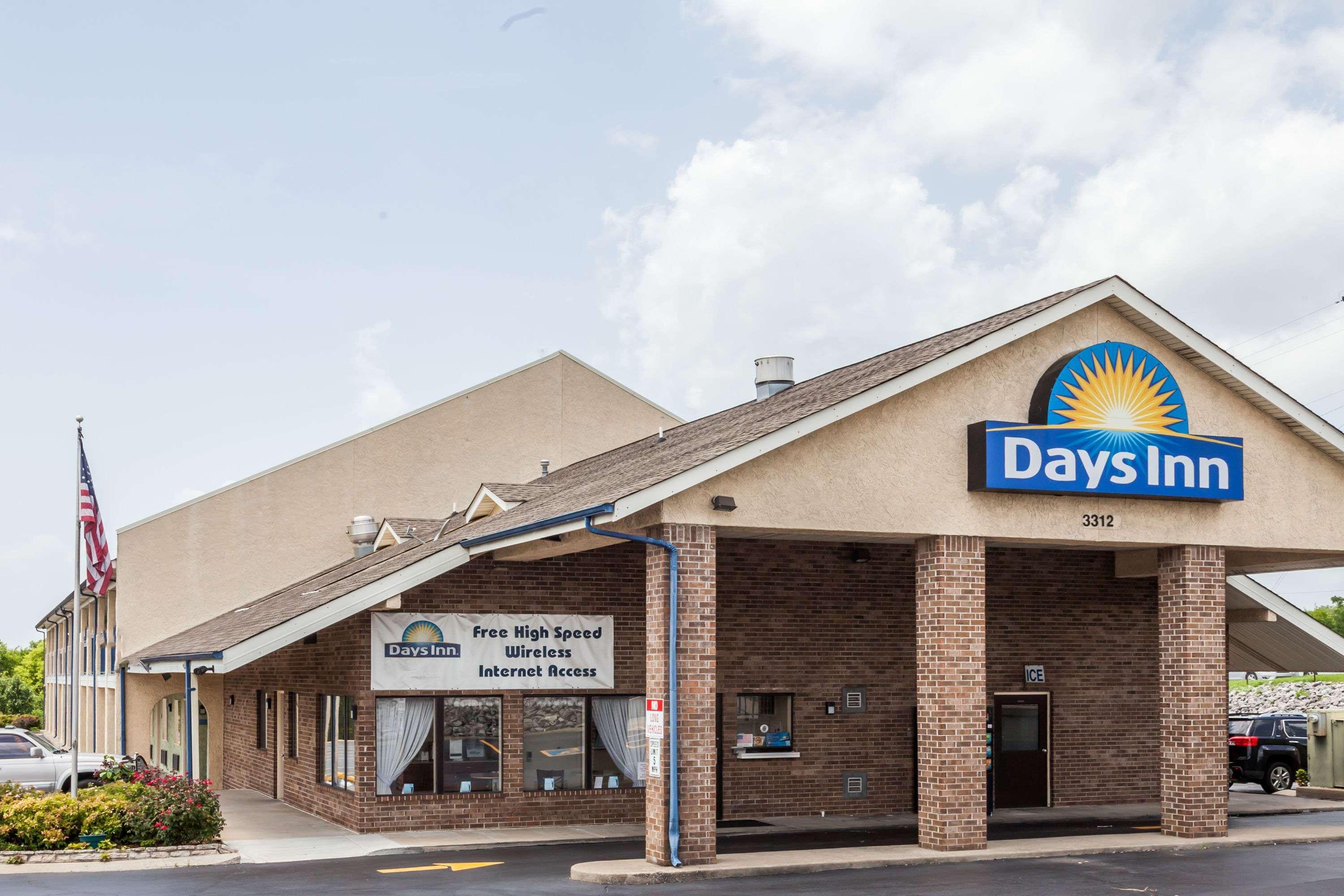 Days Inn By Wyndham Nashville N Opryland/Grand Ole Opry Dış mekan fotoğraf