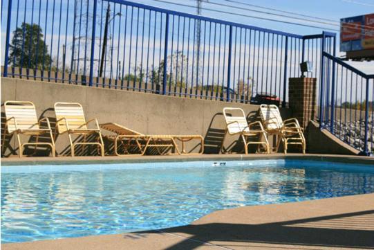 Days Inn By Wyndham Nashville N Opryland/Grand Ole Opry Dış mekan fotoğraf